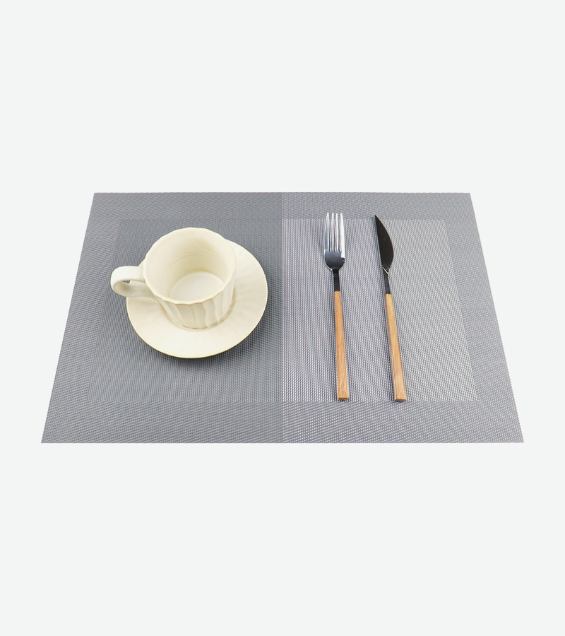 31002-6 Placemat Oblique Pattern